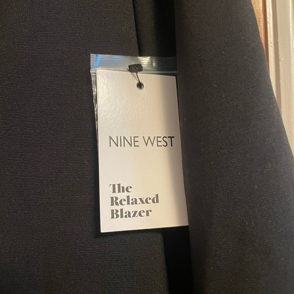 Women’s Nine West Relaxed Blazer Black Medium M NWT - Picture 4 of 5